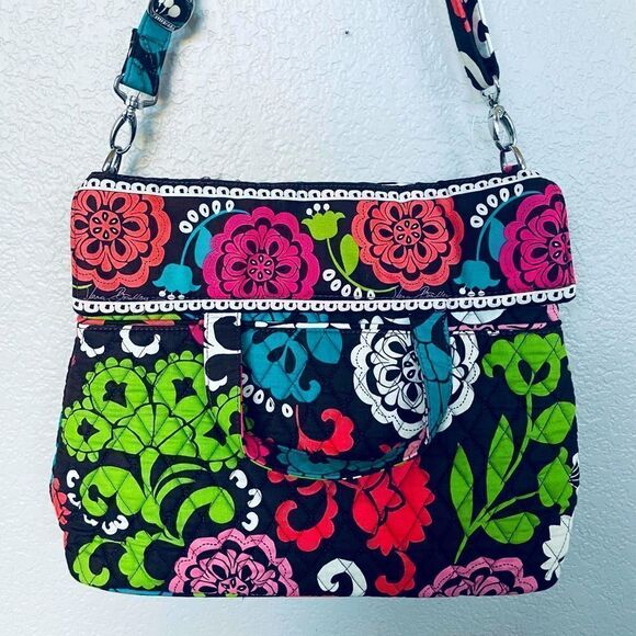 Vera Bradley Floral Multicolor Brown Quilted Handbag - Picture 1 of 7